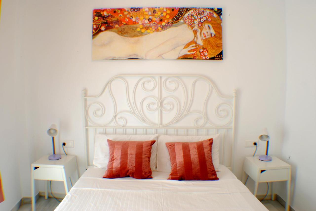 La Pimentera Central Apartments 4 - Centro Historico มาร์เบยา ภายนอก รูปภาพ